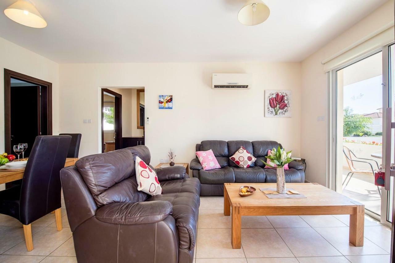 Mythical Sands Apartments Protaras Bagian luar foto